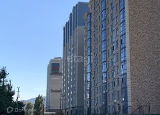 Продажа 3-комнатной квартиры, 97 м2, Махачкала, ЖК Панорама, улица Времена Года, 7Е