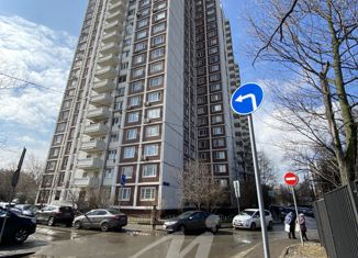 Продажа трехкомнатной квартиры, 79.3 м2, Москва, Тихая улица, 4, станция Люблино