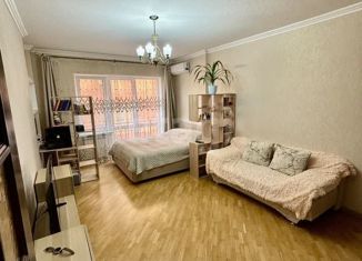 Продается 1-комнатная квартира, 45.4 м2, Батайск, улица Кирова, 26