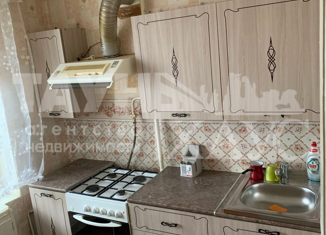 Сдается 2-ком. квартира, 45.8 м2, Балаково, улица Набережная Леонова, 48