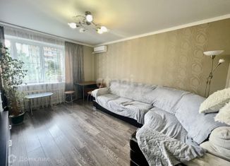 Продается трехкомнатная квартира, 58.8 м2, Саранск, Республиканская улица, 22А