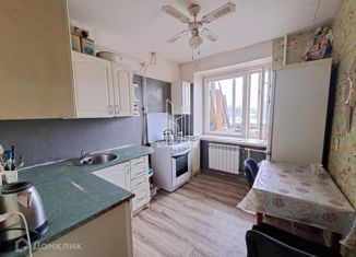 Продаю двухкомнатную квартиру, 54 м2, Санкт-Петербург, Софийская улица, 29к2, метро Международная