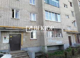 Продажа 2-ком. квартиры, 52 м2, Иваново, Новосельская улица, 2