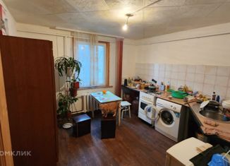 Продается двухкомнатная квартира, 53.3 м2, Салехард, улица Губкина, 16