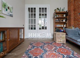 Продается 3-комнатная квартира, 72 м2, Москва, Шмитовский проезд, 13, метро Улица 1905 года