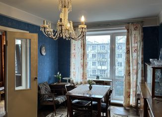 Продается трехкомнатная квартира, 55.8 м2, Санкт-Петербург, проспект Юрия Гагарина, 26к4