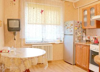 Продается 2-ком. квартира, 52 м2, Калининград, бульвар Любови Шевцовой, 48