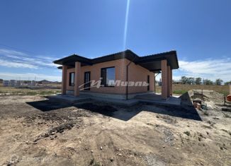 Продаю дом, 120 м2, село Урожайное, улица 40 лет Победы, 105