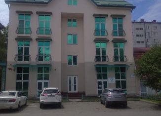 Продается дом, 577 м2, Северная Осетия, улица Кесаева, 3А