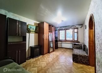 Продаю 1-комнатную квартиру, 32 м2, Самара, метро Спортивная, улица Мориса Тореза, 37