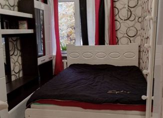 Продается четырехкомнатная квартира, 62.5 м2, Курган, улица Карбышева, 62, район Рябково