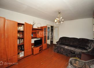 Продается двухкомнатная квартира, 49.6 м2, Горно-Алтайск, улица Ушакова, 7