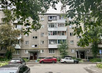 Продаю 1-комнатную квартиру, 32.3 м2, Екатеринбург, метро Уральская, Советская улица, 3