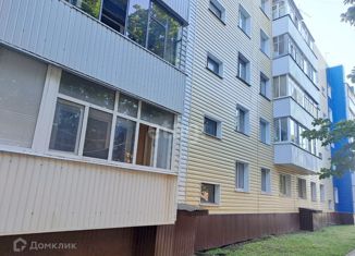 Продается 3-ком. квартира, 63 м2, Валуйки, улица Максима Горького, 6