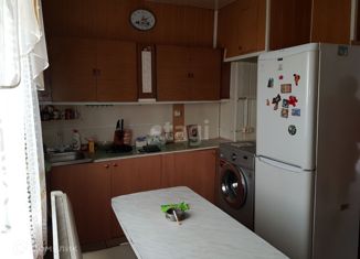 2-комнатная квартира на продажу, 26.5 м2, Новый Оскол, площадь Революции, 20