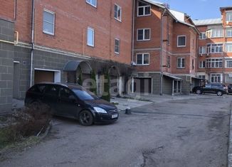 Продажа 3-комнатной квартиры, 230.9 м2, Тверь, улица Фадеева, 6А