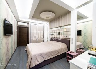 Продается 3-комнатная квартира, 81.2 м2, Санкт-Петербург, Большой Сампсониевский проспект, 51, метро Выборгская