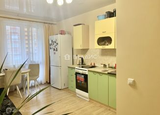 Продаю 2-ком. квартиру, 46 м2, Иркутск, Байкальская улица, 319, ЖК Море Солнца