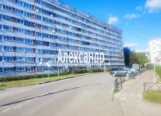 Продаю 3-ком. квартиру, 61.4 м2, Кировск, Новая улица, 7