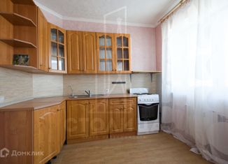 Продается 2-ком. квартира, 75.4 м2, Екатеринбург, улица Лодыгина, 4, улица Лодыгина
