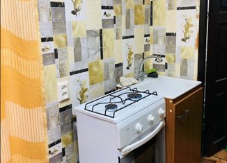 Однокомнатная квартира на продажу, 30.3 м2, Тихорецк, улица Энгельса, 116