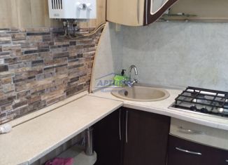 Продаю 2-ком. квартиру, 45 м2, Нижний Новгород, улица Куйбышева, 51, метро Бурнаковская