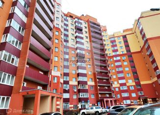 Продается 2-ком. квартира, 60.9 м2, Уфа, улица Генерала Кусимова, 19, Дёмский район