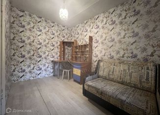 Продается 3-комнатная квартира, 45 м2, Нижний Новгород, Завкомовская улица, 6к2, метро Ленинская