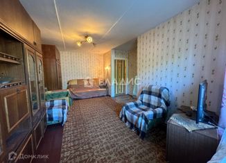 Продаю 1-комнатную квартиру, 32.6 м2, Рыбинск, Волжская набережная, 181