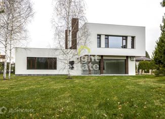 Продаю дом, 570 м2, коттеджный поселок Монтевиль