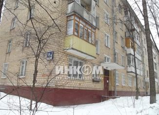 Продаю 2-комнатную квартиру, 38.8 м2, Москва, улица Кубинка, 18к3, улица Кубинка