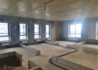 Продам 4-комнатную квартиру, 82 м2, Москва, станция Аминьевская