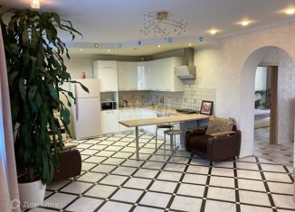 Продаю дом, 288 м2, поселок Дубовое