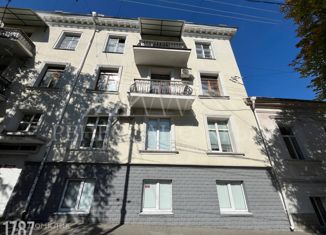 Продается двухкомнатная квартира, 48.9 м2, Севастополь, улица Ленина, 10