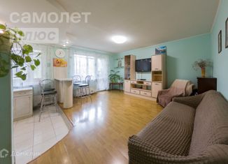 Продается 3-комнатная квартира, 78.2 м2, Екатеринбург, улица Крестинского, 11, улица Крестинского