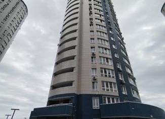 Продаю 3-ком. квартиру, 104.28 м2, Краснодарский край, Воронежская улица, 47/10