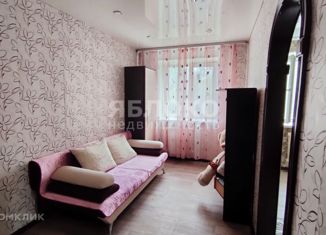 Продается 2-ком. квартира, 22.6 м2, Березники, Юбилейная улица, 69А