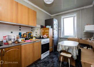 Продаю трехкомнатную квартиру, 68 м2, Тульская область, Епифанская улица, 31