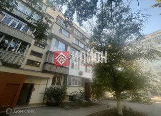 Продается 3-ком. квартира, 70 м2, Севастополь, улица Маршала Геловани, 15/17, Ленинский район