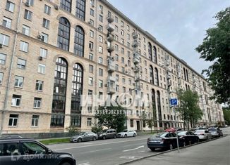 Двухкомнатная квартира на продажу, 57 м2, Москва, Университетский проспект, 9, метро Университет