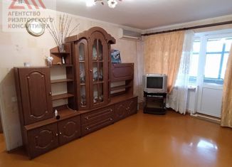 Продаю 3-комнатную квартиру, 49 м2, Старый Крым, улица Ленина, 45