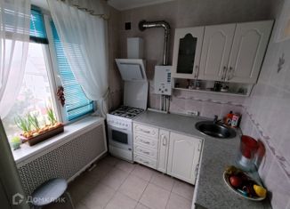 Продаю однокомнатную квартиру, 30.4 м2, Абинск, Комсомольский проспект, 95