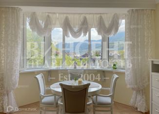 Продается 4-ком. квартира, 101 м2, село Эстосадок, Берёзовая улица, 88/1