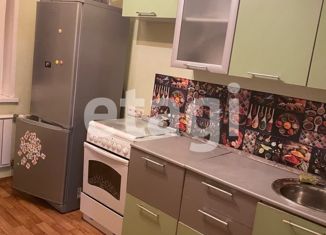 Сдаю в аренду 1-комнатную квартиру, 40 м2, Красноярск, улица Урванцева, 13, ЖК Зелёный Городок