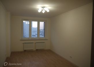 Продажа 3-ком. квартиры, 82 м2, Москва, Нарвская улица, 5А, Нарвская улица