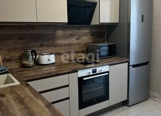 Продам 1-ком. квартиру, 36 м2, Тюмень, улица Ветеранов Труда, 9А, ЖК На Ватутина