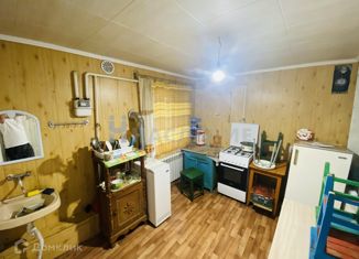 Продается двухкомнатная квартира, 42 м2, поселок Коксовый, Московская улица, 18