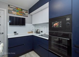 Продам 2-ком. квартиру, 52.9 м2, Тюмень, улица Щербакова, 118