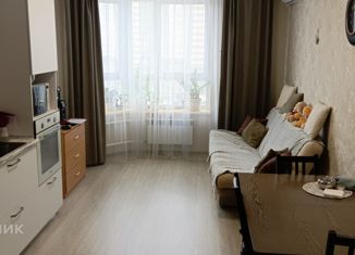 Продам 2-комнатную квартиру, 65 м2, Оренбургская область, Алтайская улица, 93/1