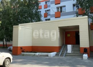 Продается однокомнатная квартира, 11.7 м2, Сургут, улица Пушкина, 8/2